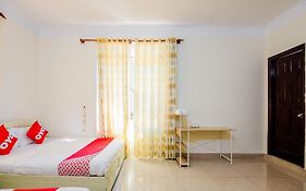Oyo 603 Hoang Kim Hotel  2*